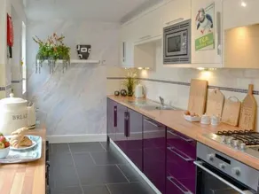 Puffin House - Image 5