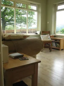 Ladderstile Retreat - Image 5