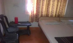 Hotel Om Shiv Shankar - Image 5