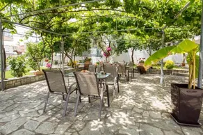 Ianos Apartments - Image 5
