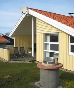 Beautiful Holiday Home in LÃ¸gstÃ¸r - Image 3