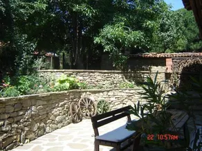 Kenara Guest House - Image 2