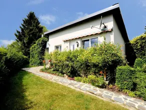 Cozy Holiday Home in Boevange-Clervaux with Garden - Image 5
