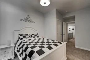 Three-Bedroom House with Walk-in Closet #29 Sunalta Downtown - Image 2