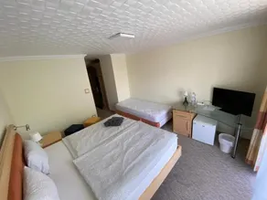 Solaris Hotel - Image 5