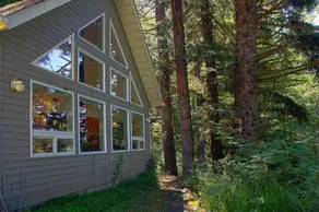 Sandy's Beach Cottage - Image 3