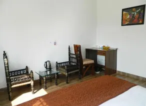 Farmers Villa - Image 5