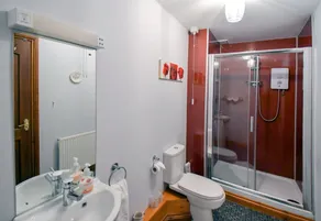 Erris Villa Bed And Breakfast - Image 5