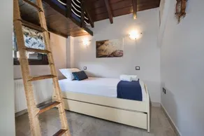 Country Villa with private pool - Image 3