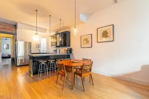 Charming House on Queen West - Image 3