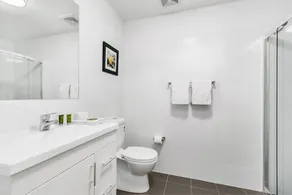 Astra Apartments Liverpool - Image 2