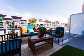 1 Bdr Condo w Patio Close to the beach - Image 5
