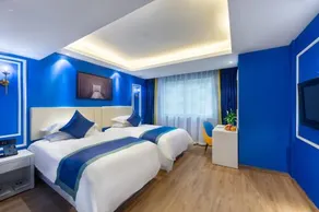 Yiwu European Cultural Theme Hotel - Image 4