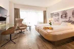 Double room, shower, toilet, Stammhaus - Image 4