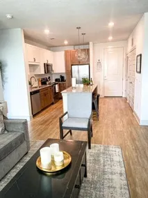 Upscale SoHo WaterFront 2 Bedroom Brand New Condo - Image 5