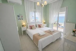 Vintage Home - Image 5