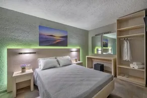 Hotel Halaris - Image 2