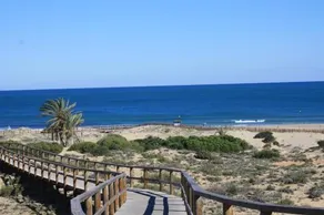 Apartament Playa Arenales - Image 5
