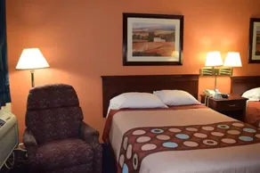 Relax Inn - Image 5