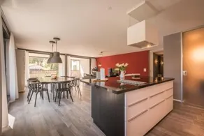 Luxury Top Floor Apartment With Wellness - Image 3
