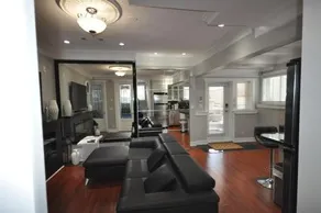 New Luxury Living Kingsway 2 Bedroom Suite - 3 King Size Beds - Image 3