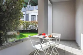Yellow Maraini - Image 3
