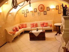 Ta' Sant' Antnin Farmhouse - Image 2
