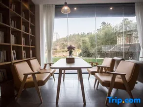 Mogan Lansu Holiday Hotel - Image 2