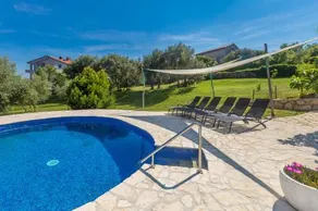 Holiday House Jele - Image 2
