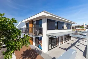 Bridge View Apartments - Image 5