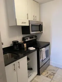 Apartments on 8Th - Image 3