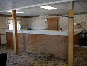 Econo Lodge Williamsburg - Image 1