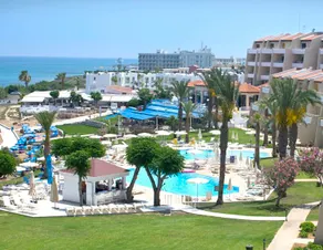 MyroAndrou Hotel Apartments - Image 5