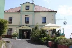 Hotel Hubertus - Image 2
