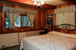 RedAwning Cabin 19B Ackley's Place - Image 3