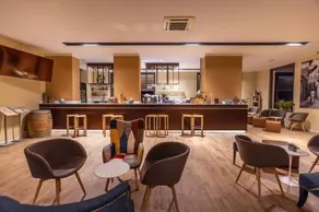 Panorama Residence Hotel - Image 2