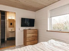 6 person holiday home in Asn s - Image 5