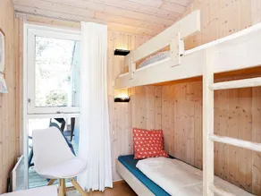 Alluring Holiday Home in Jutland by the Sea VR - Image 4