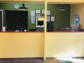 Relax Inn Guin - Image 2