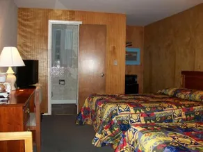 Mohican Motel - Image 3