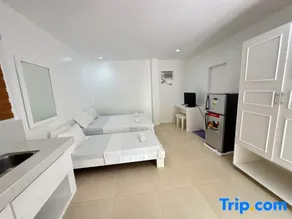 A-Rock Resort - Image 4