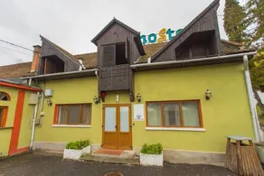 Green Hostel - Image 4