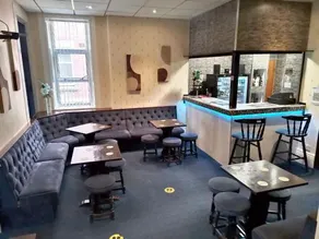 Sherwood Hotel - Image 2