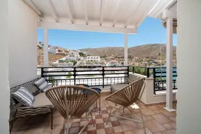 Marys Beachfront Villa - Image 2