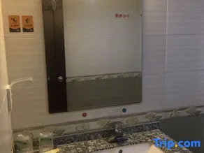 Yunhe Hotel - Image 4