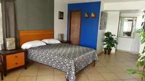 Lago Motor Inn - Image 3