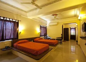 Mayaa Mansion - Image 2