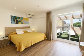 Hotel Garbada & Complex - Image 2