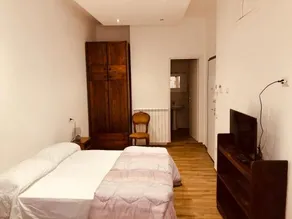 LeonessHouse - Image 2