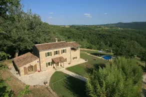 Groznjan Villa Pool Air Con Wifi - Image 3